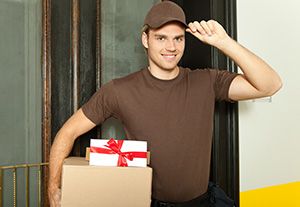 Beeston Regis package delivery companies NR26 dhl